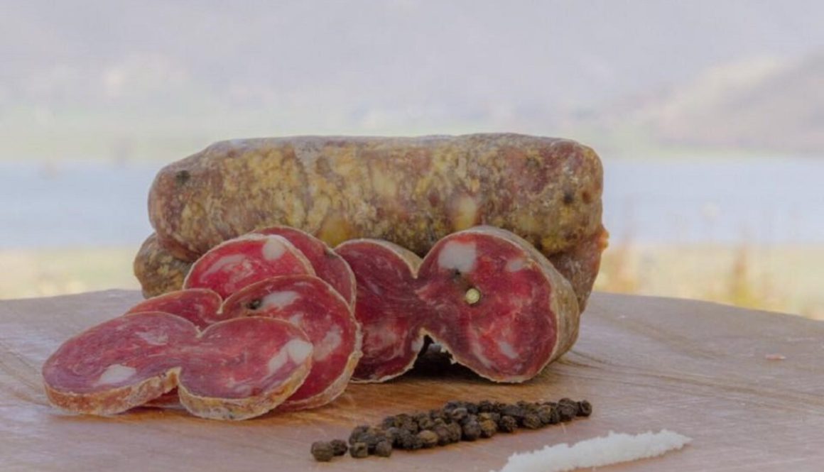 soppressata a km 0 sfondo